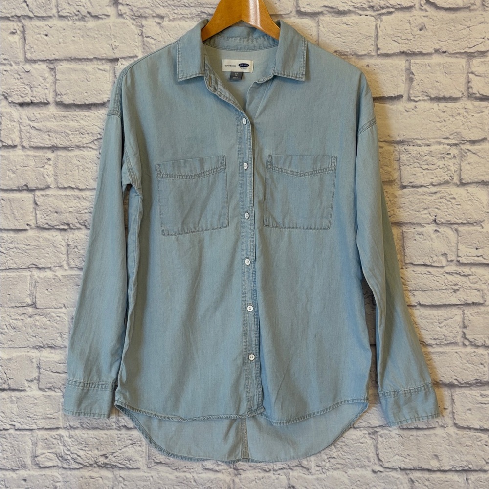 Old Navy Chambray Denim Boyfriend Shirt Button Down Long Sleeve Size XS